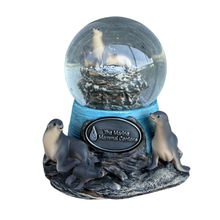 Load image into Gallery viewer, Sea Lion Snow Globe