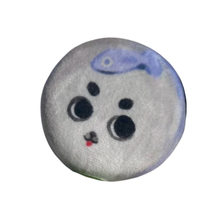 Load image into Gallery viewer, Squishy Seal Magnet
