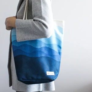 Waves Lunch Tote - Large