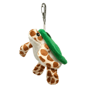Sea turtle key chain with spotted light tan with darker tan spots along the body and green shell attached to a silver clip. White product tag hangs on the clip.